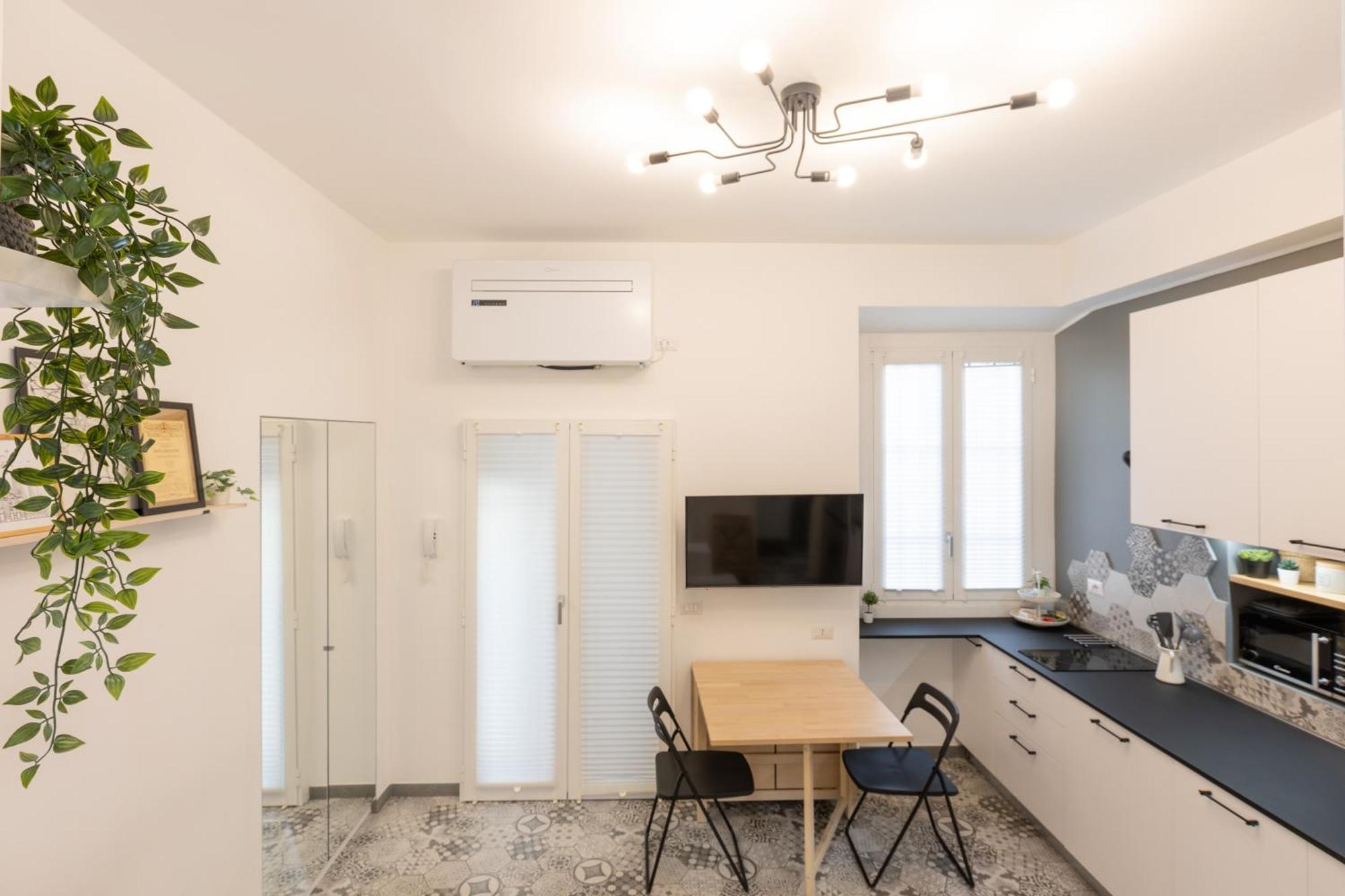 Tiny & Tidy Studio In The Key Area Of Milan Exterior photo